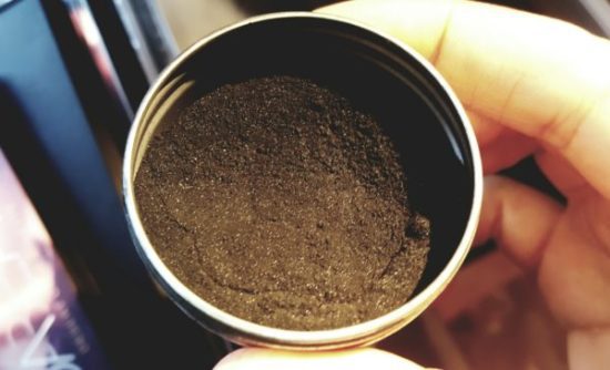poudre charbon actif et coco glamza first beauty test