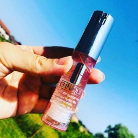 influenceuse beauté avis clinique